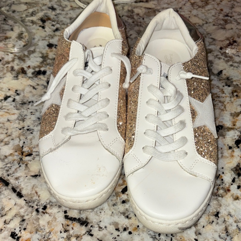 Vintage Havana Bianca Stylish White and Gold Women's Sneakers size 11
